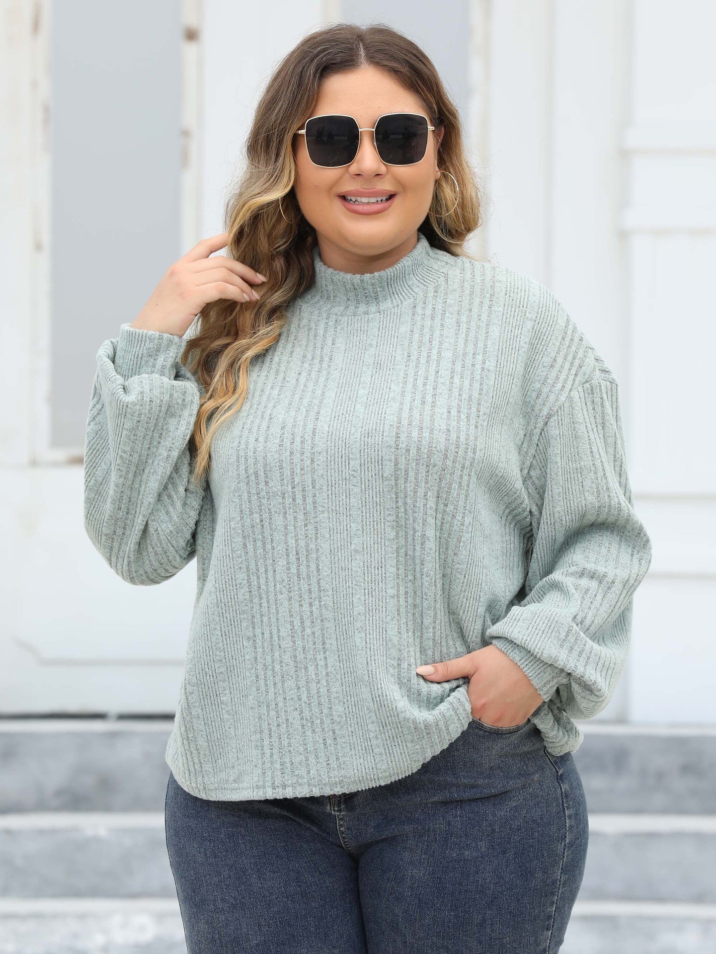 Plus Size Half-turtleneck Top