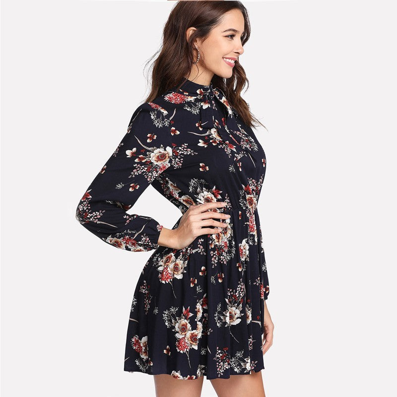 Robe d'été florale multicolore élégante à manches longues et taille haute 