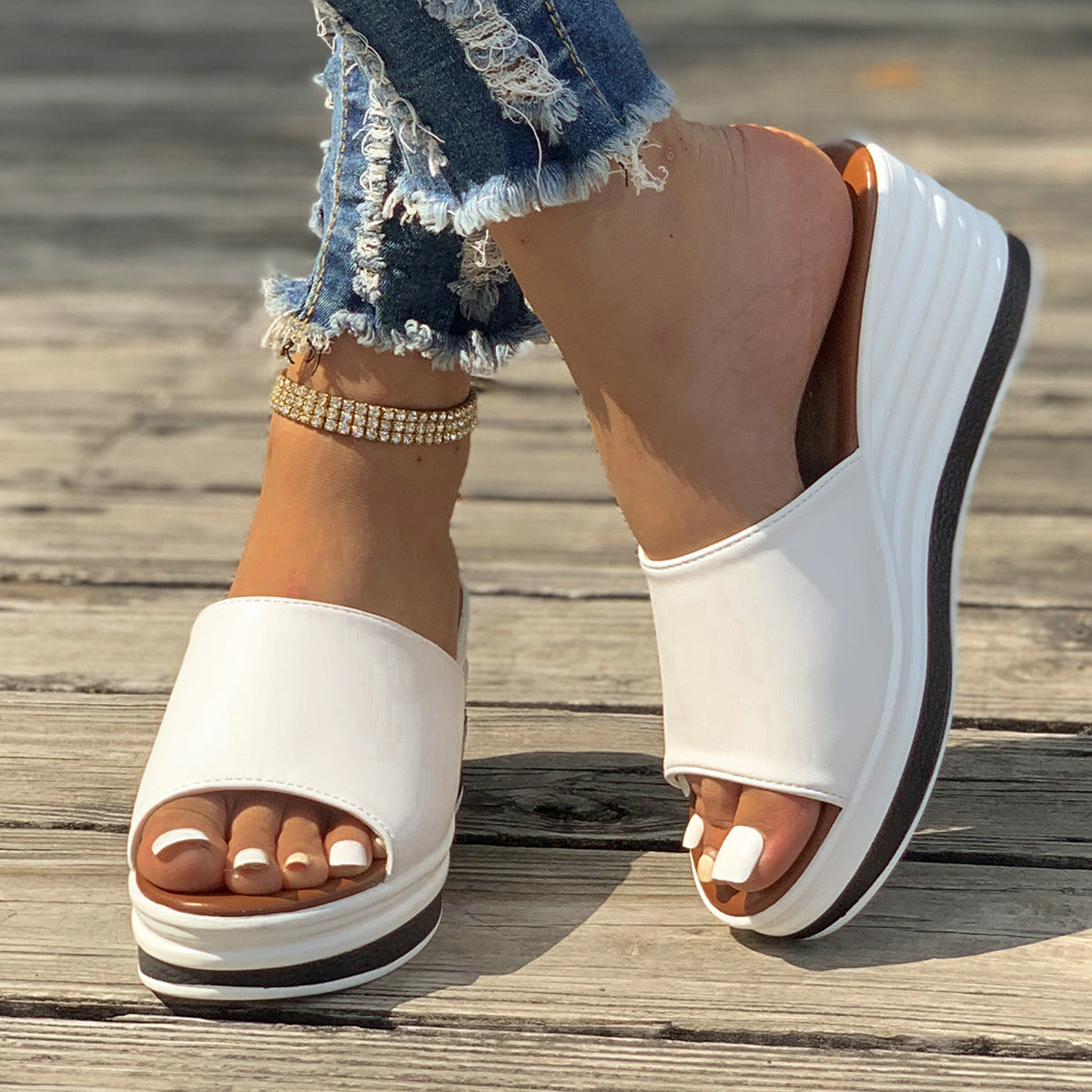 Fish Mouth Hollow Design Wedge Sandals